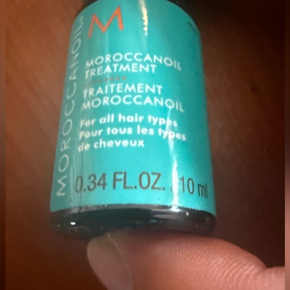 💙 4/$20 MOROCCANOIL Hair TREATMENT - Picture 3 of 6